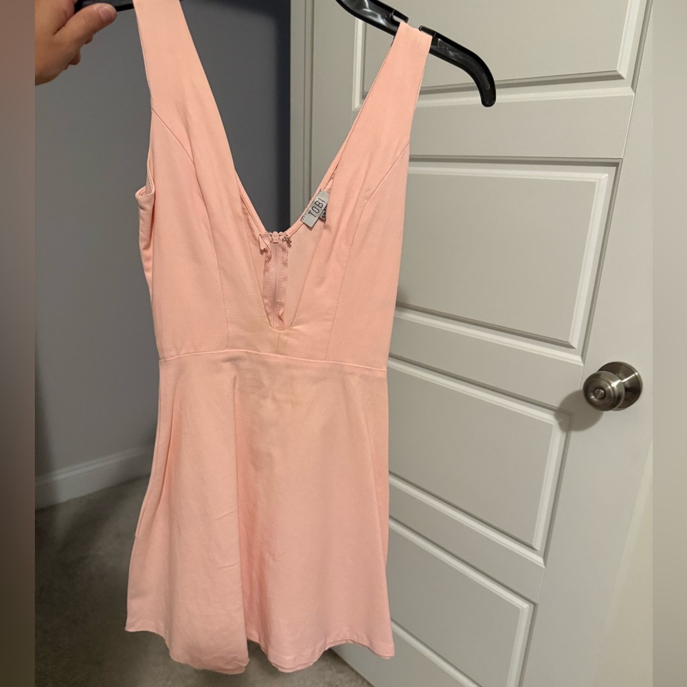 Pink Sleeveless Deep-V Dress